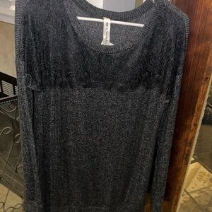 All about that lace top